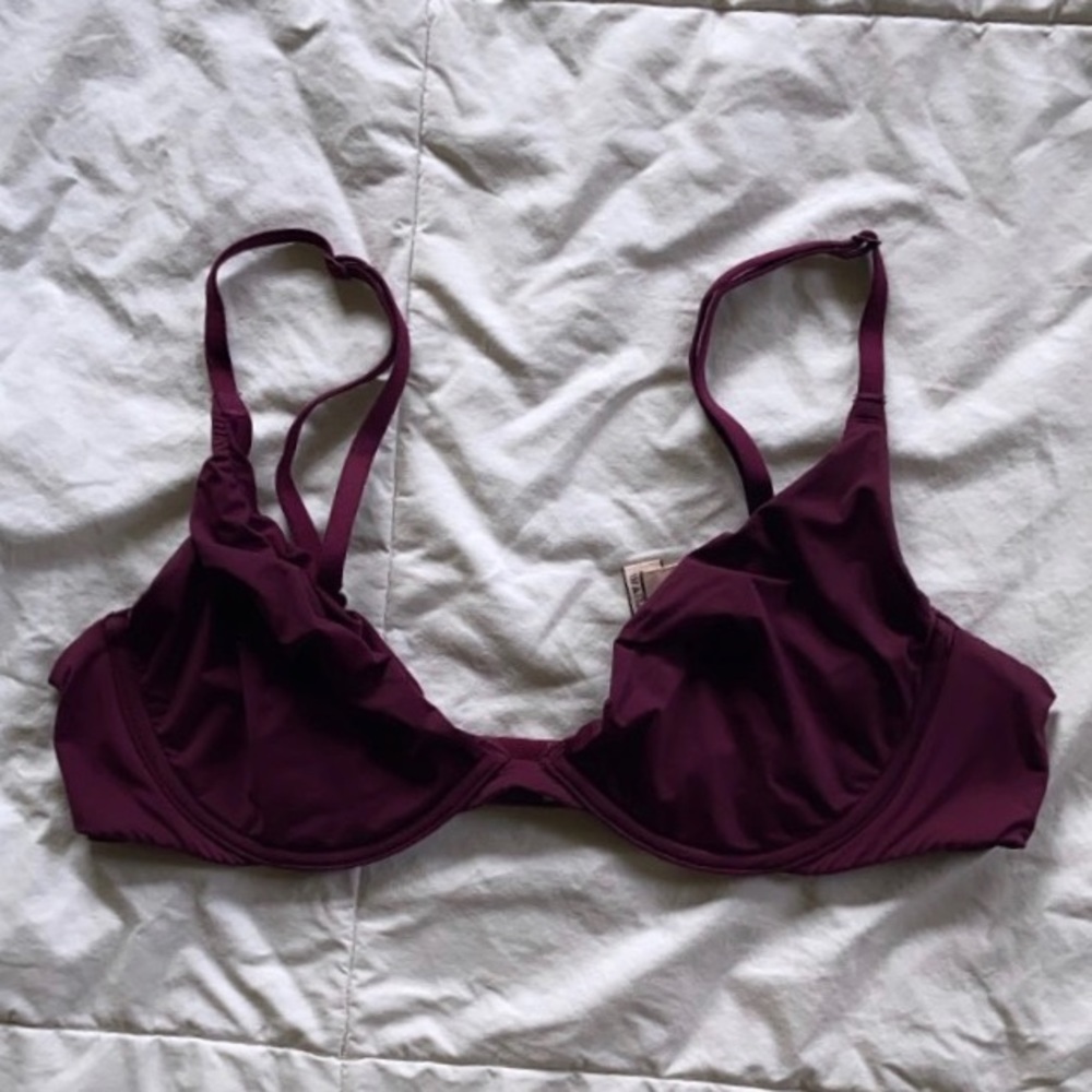 Victoria Secrets maroon barlette